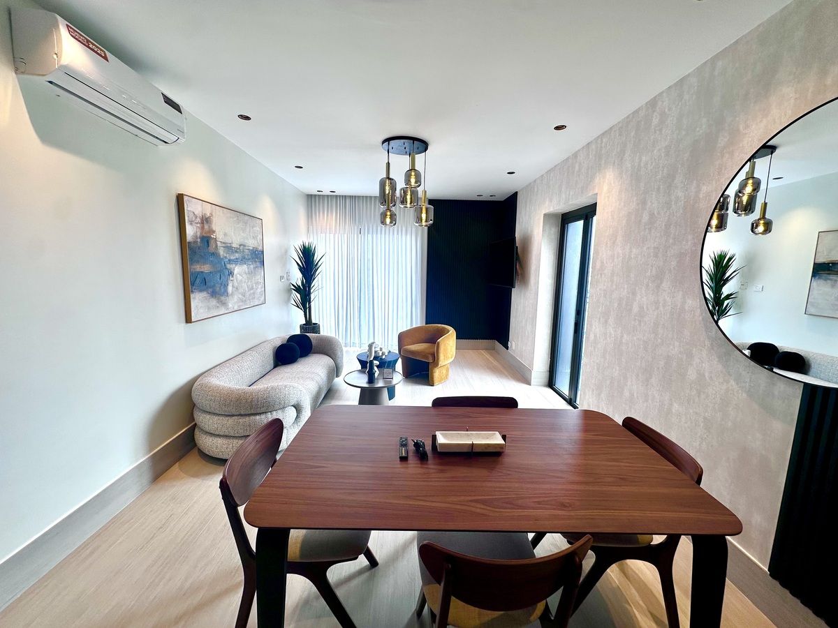 2 de 14: Comedor - dining room
