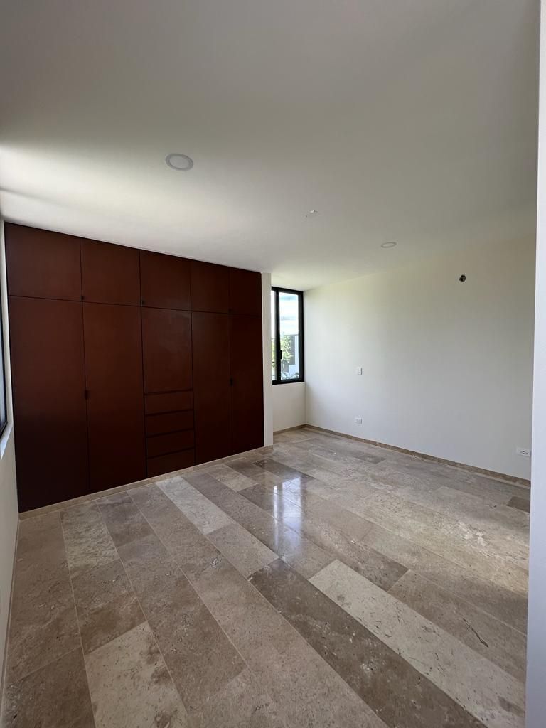 15 de 19: Segunda Habitación