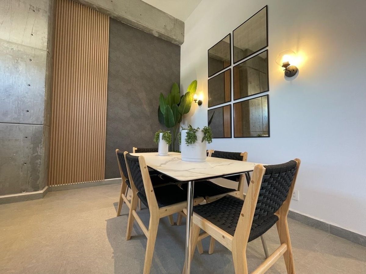 7 of 29: Comedor
