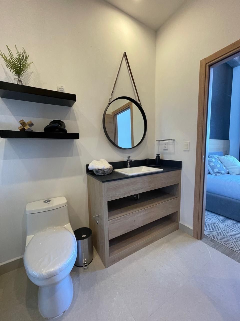 13 of 29: Baño completo