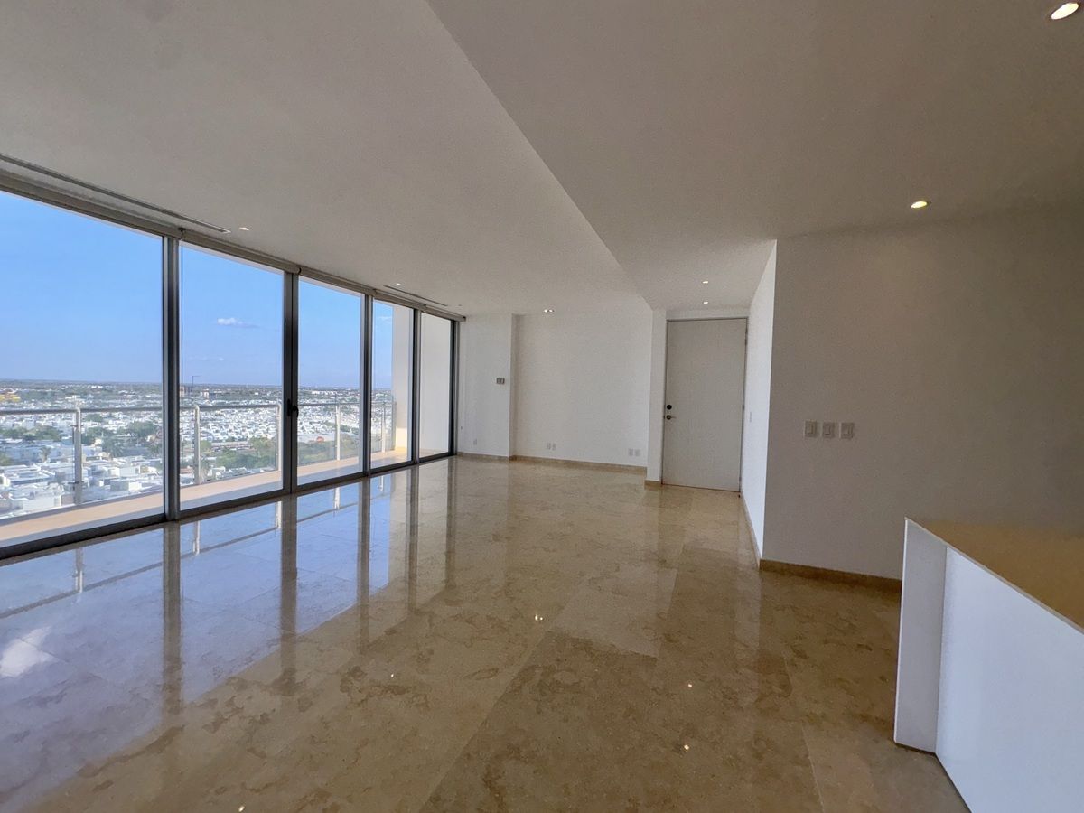 2 de 49: Sala y comedor corrido