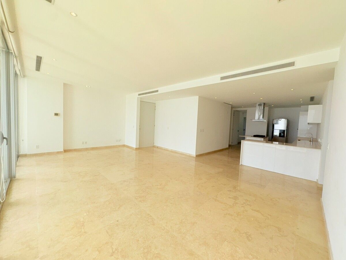 5 de 50: Espacio sala y comedor