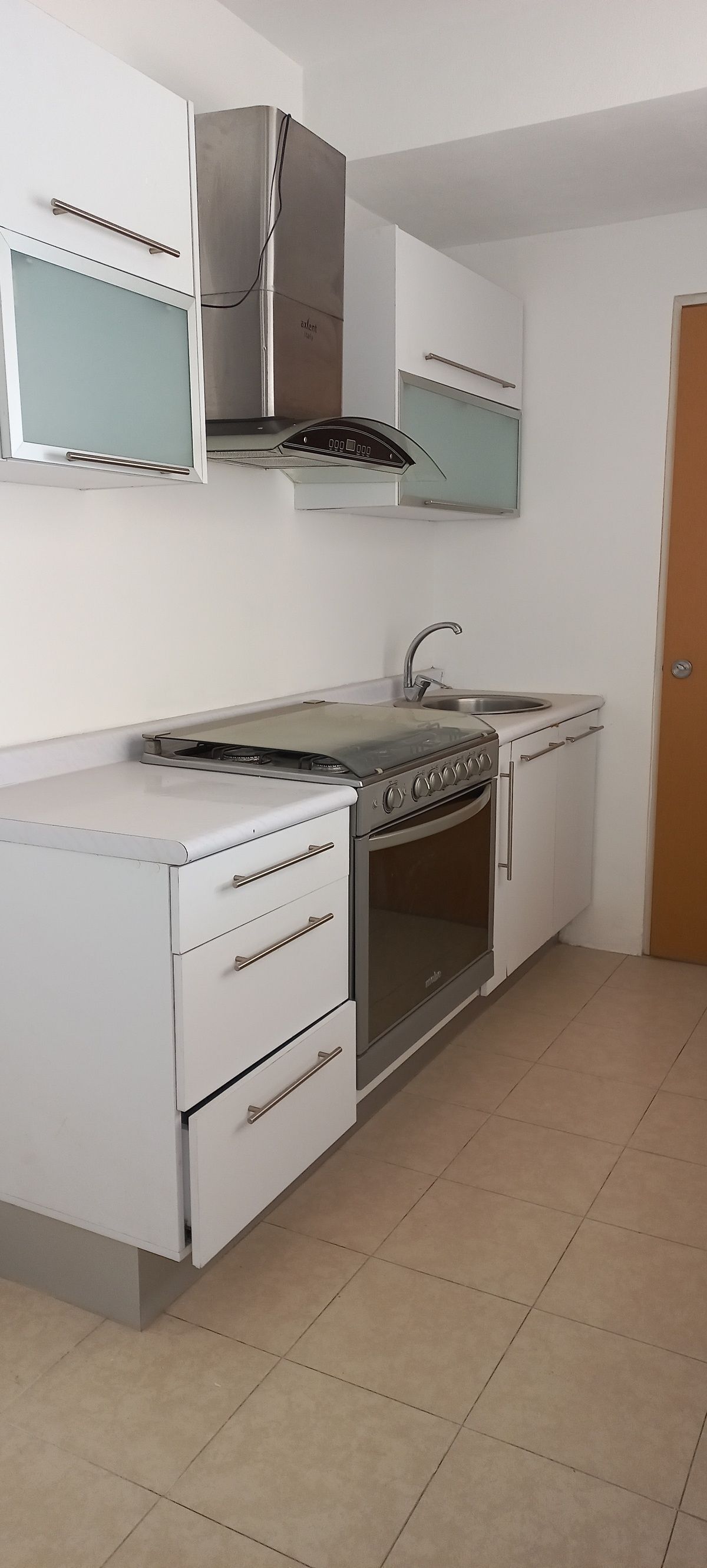3 of 21: cocina