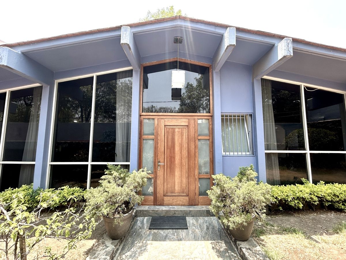 FACHADA PRI NCIPAL INTERIOR