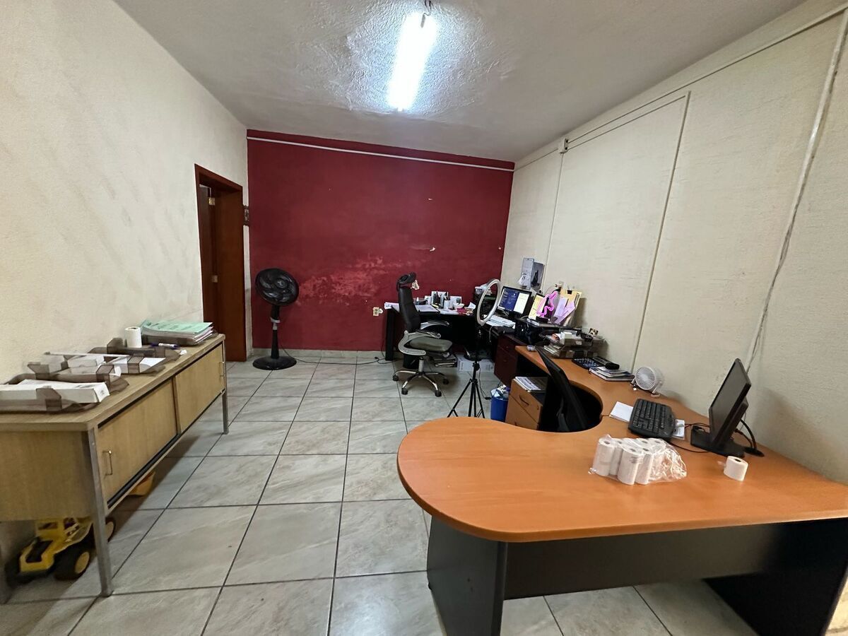 4 de 17
