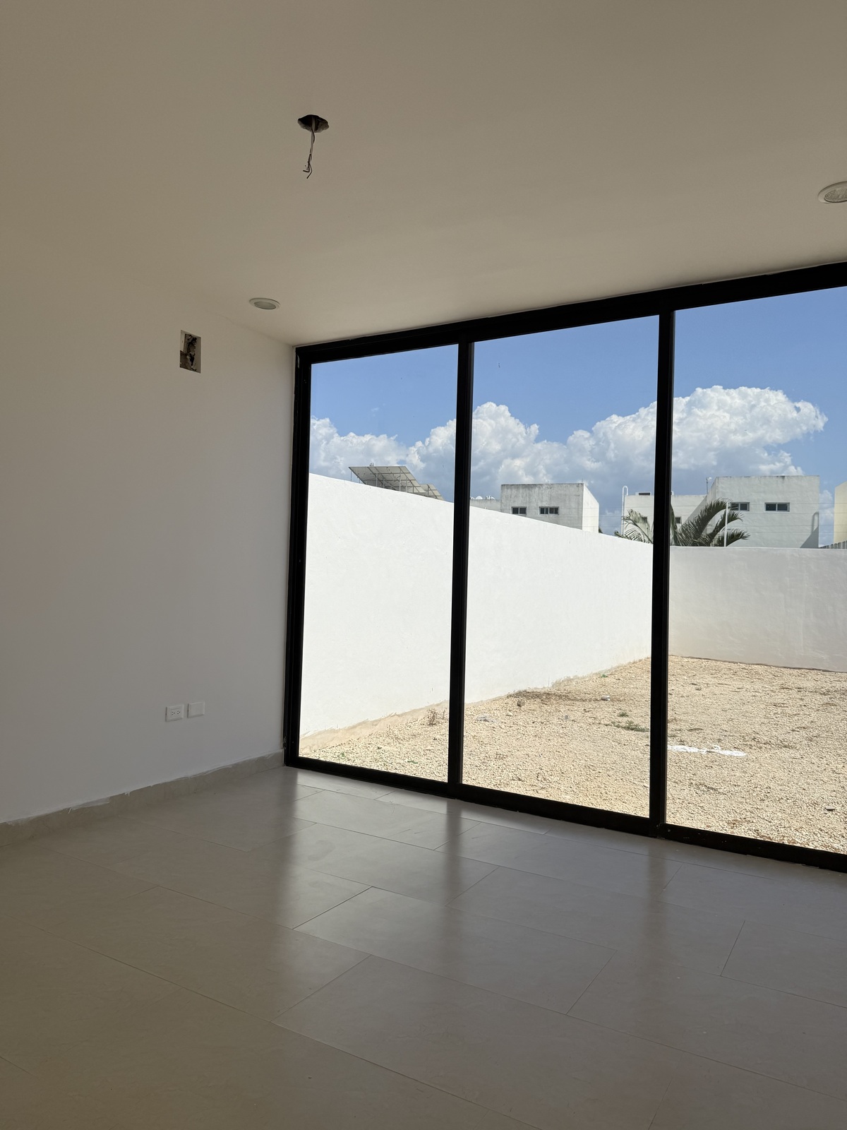 8 of 22: Habitación PB