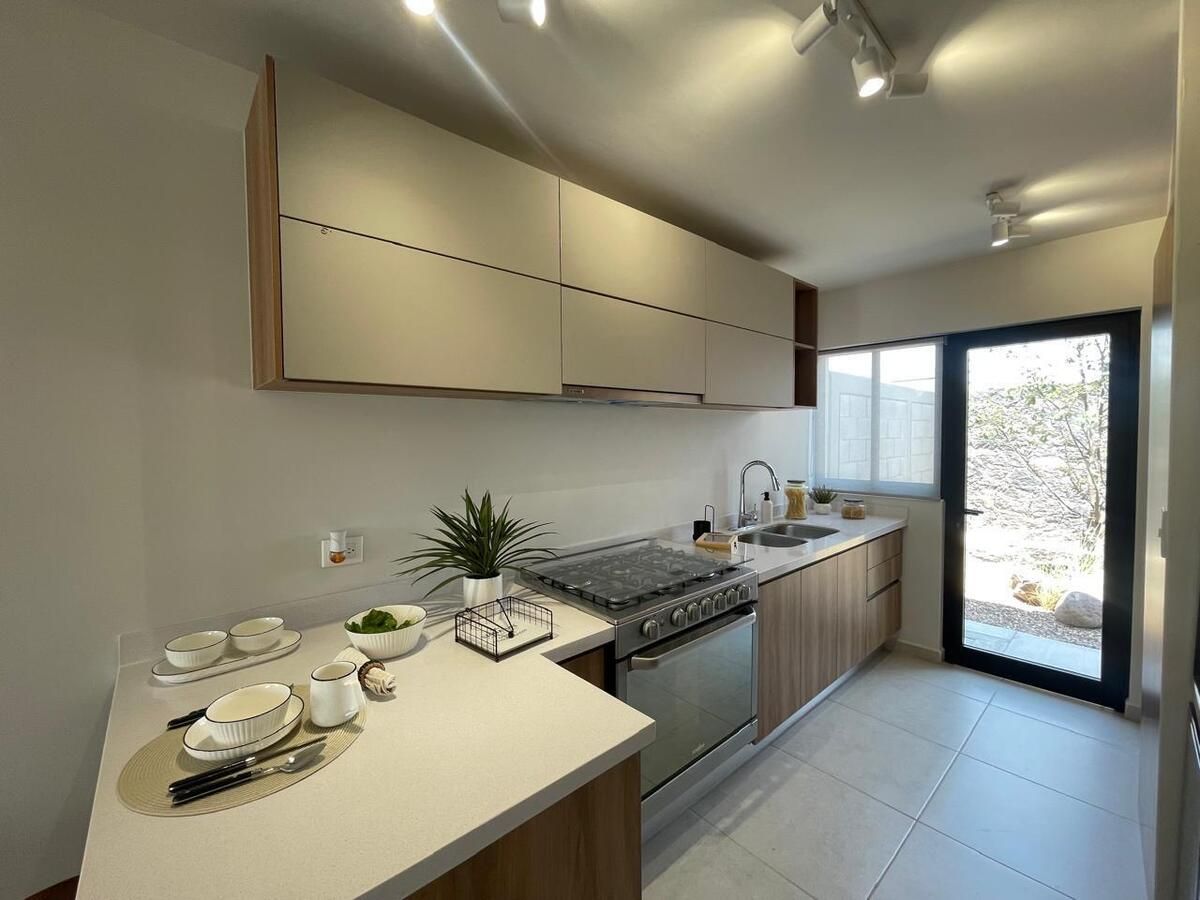 3 de 20: Cocina Equipada