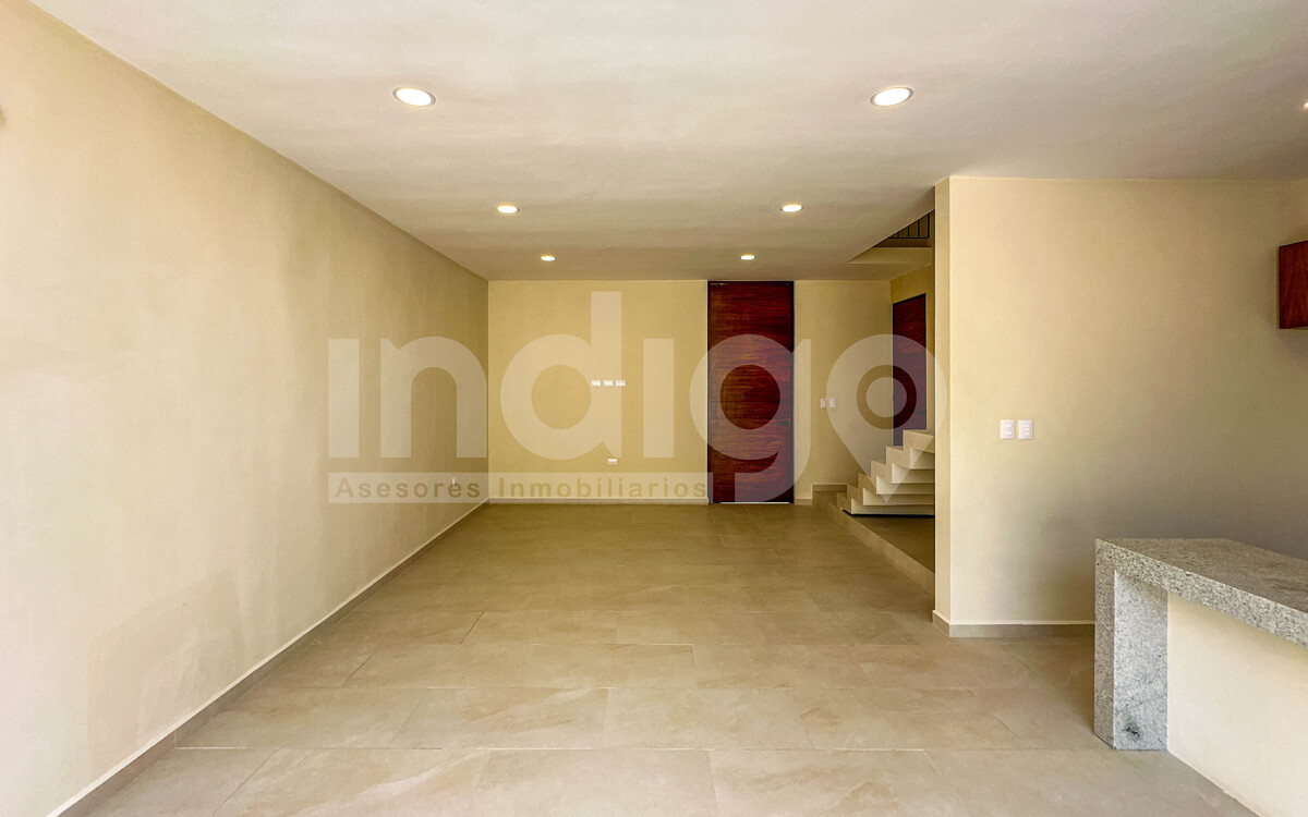 7 de 42: Comedor / Sala Corridos