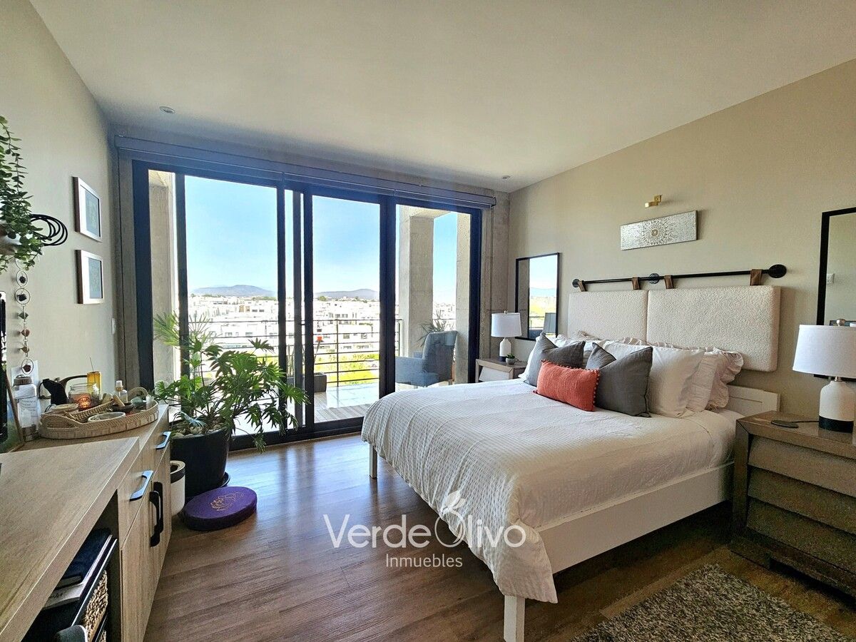 Vive en Grande en Garden Towers | Departamento de 3 Recámaras + Cuarto de TV