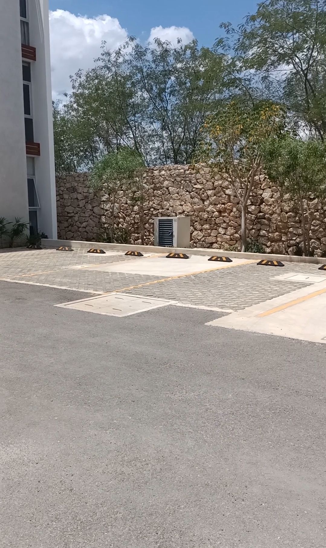 3 de 16