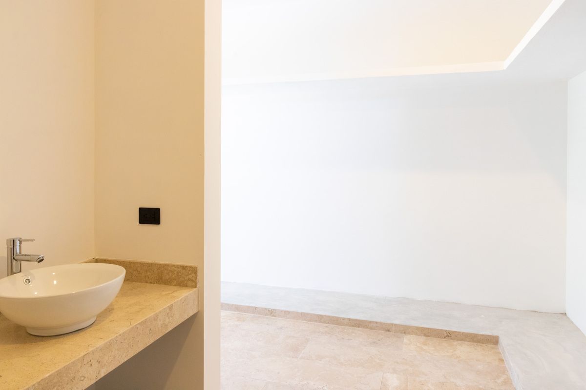 8 de 19: HABITACIÓN PRINCIPAL