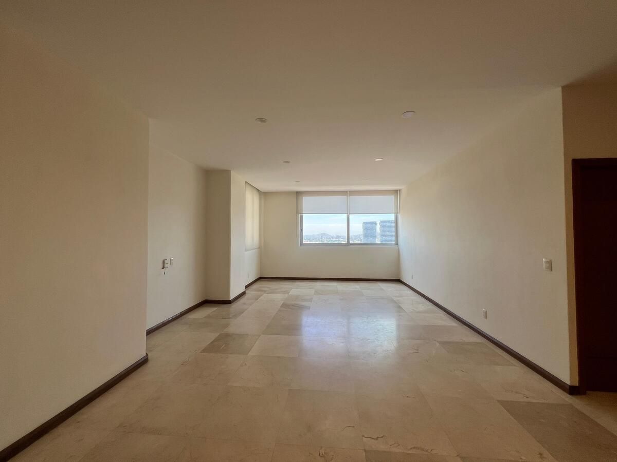5 de 22: Sala / Comedor
