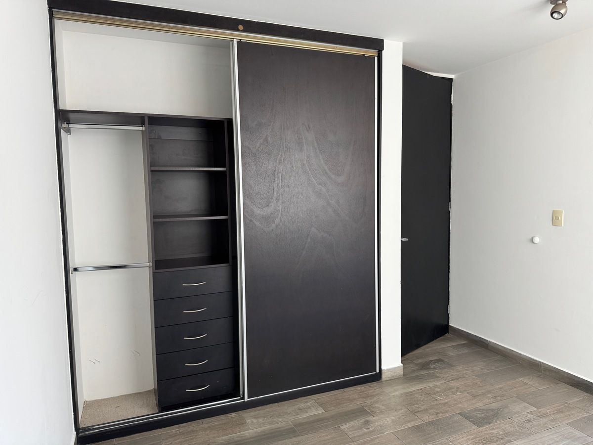 17 de 30: Recámara 2