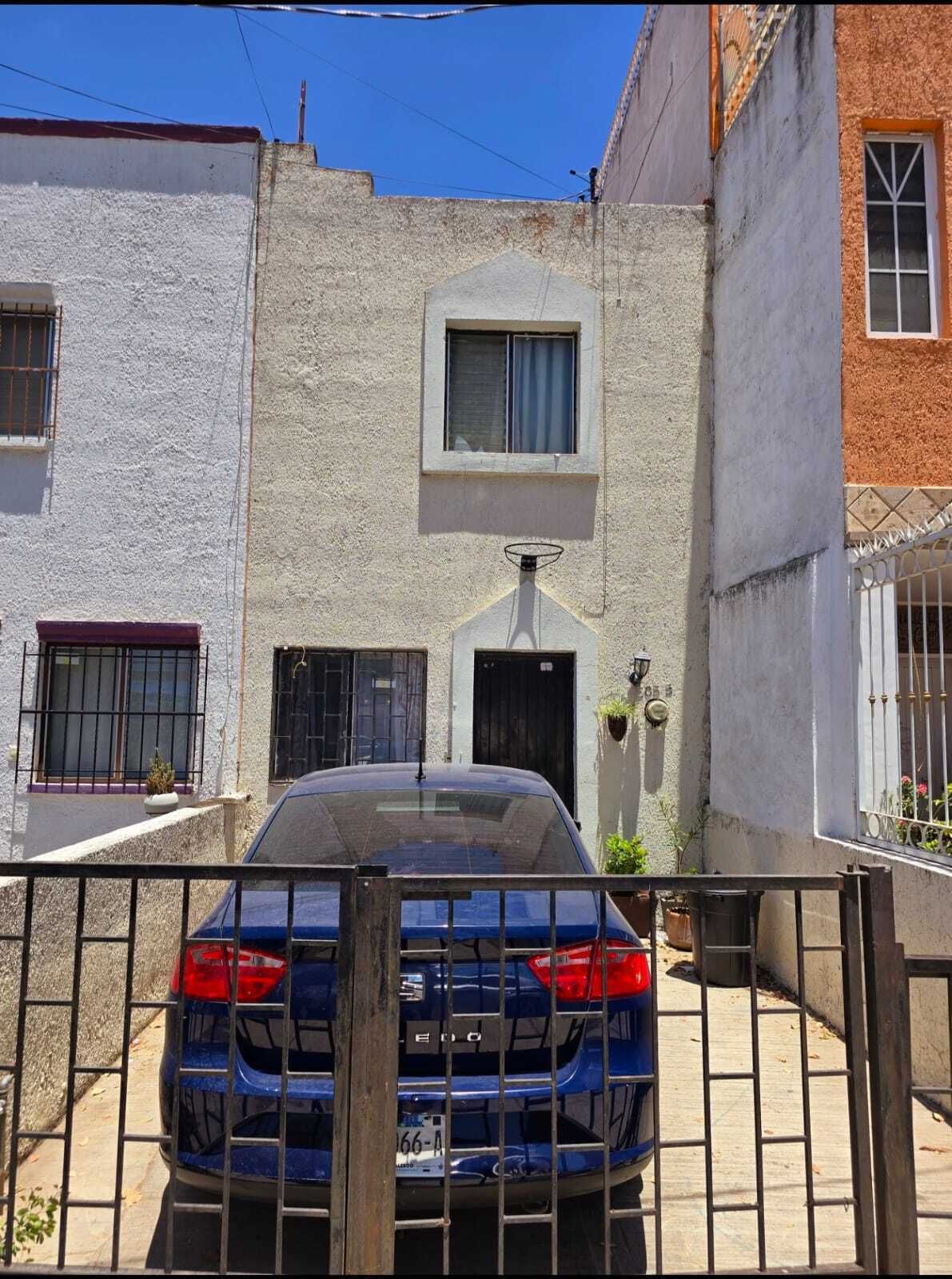 1 of 6