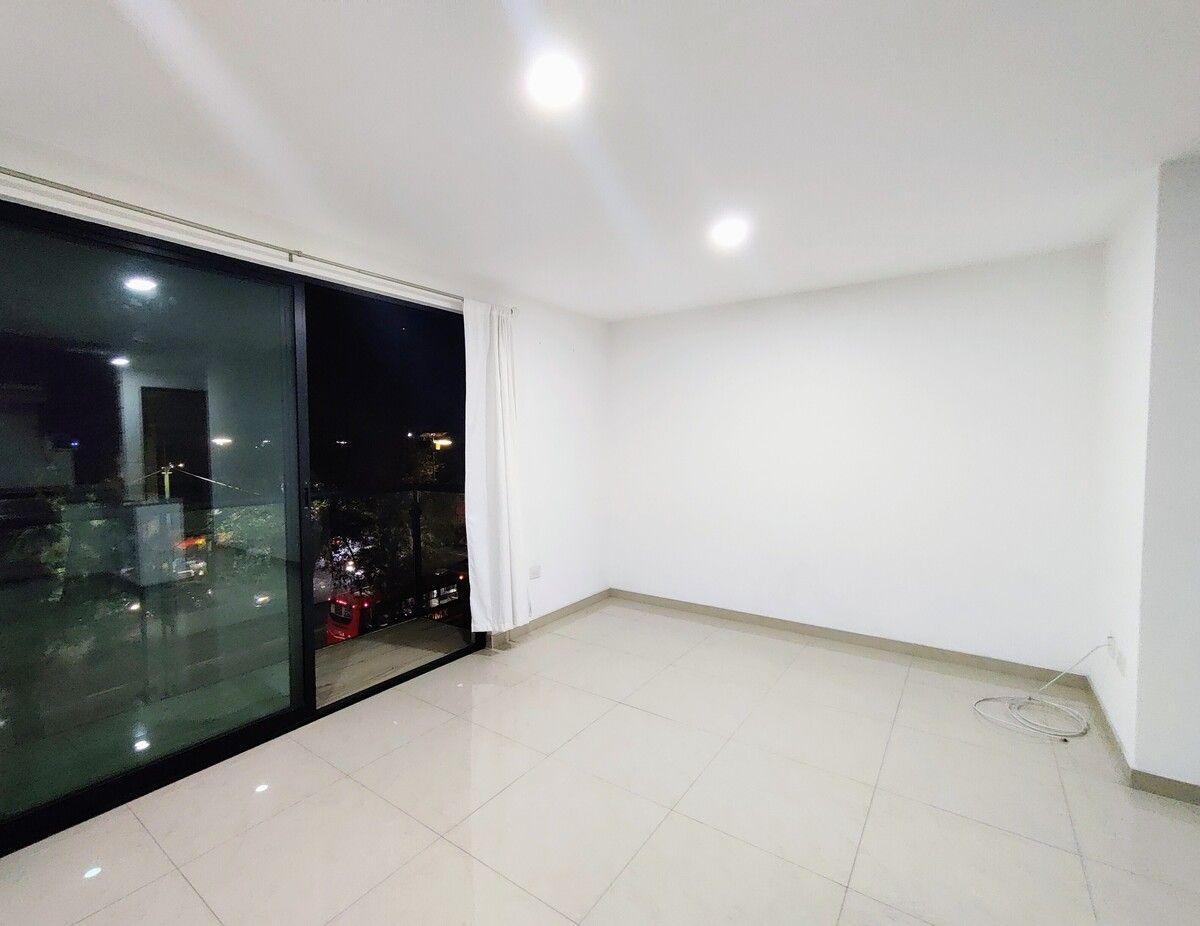 3 de 9: Sala comedor