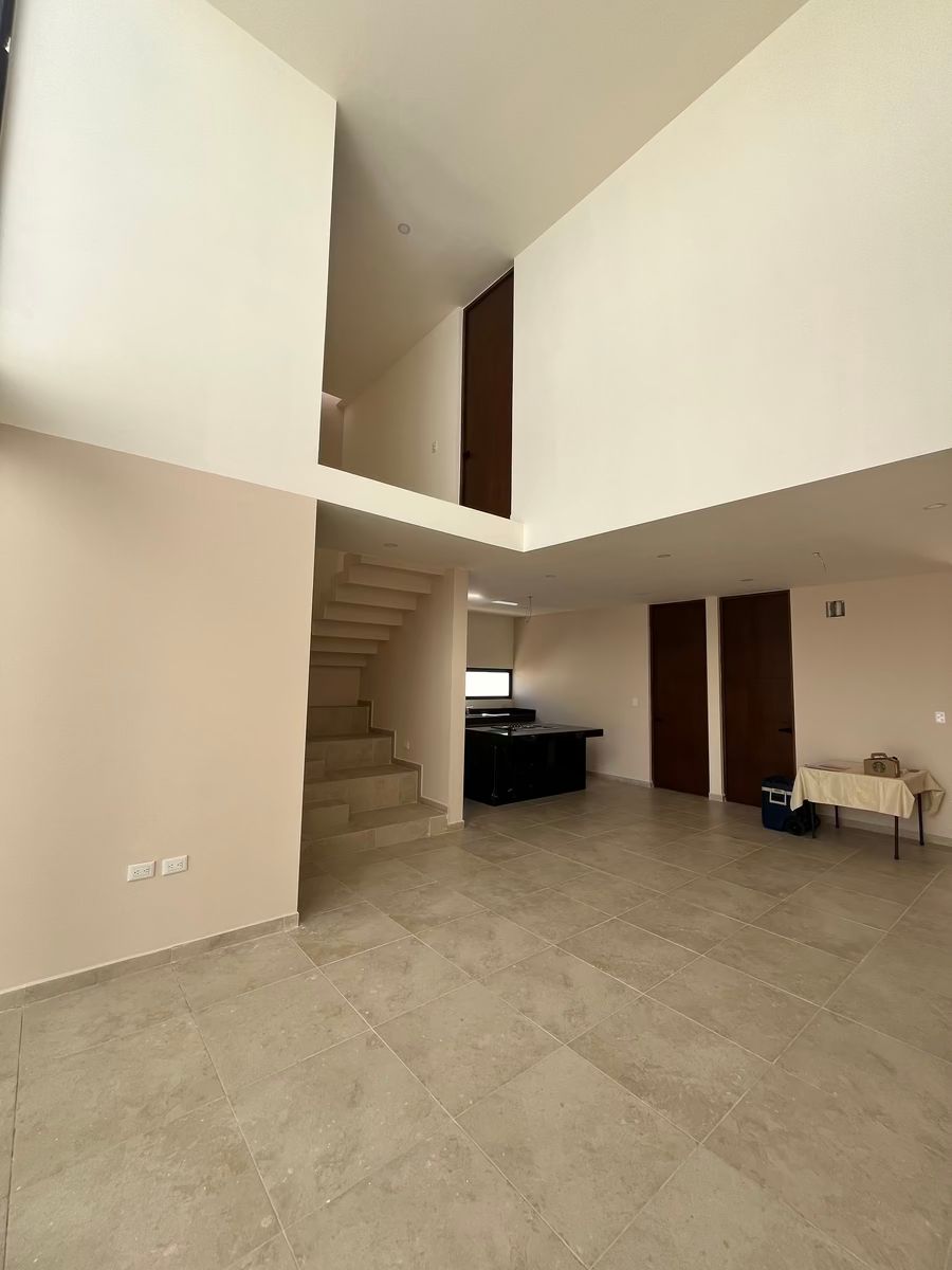 10 de 21: Comedor y Cocina