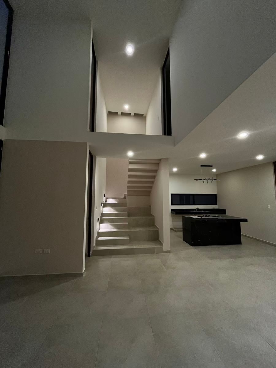 12 de 21: Comedor y Cocina