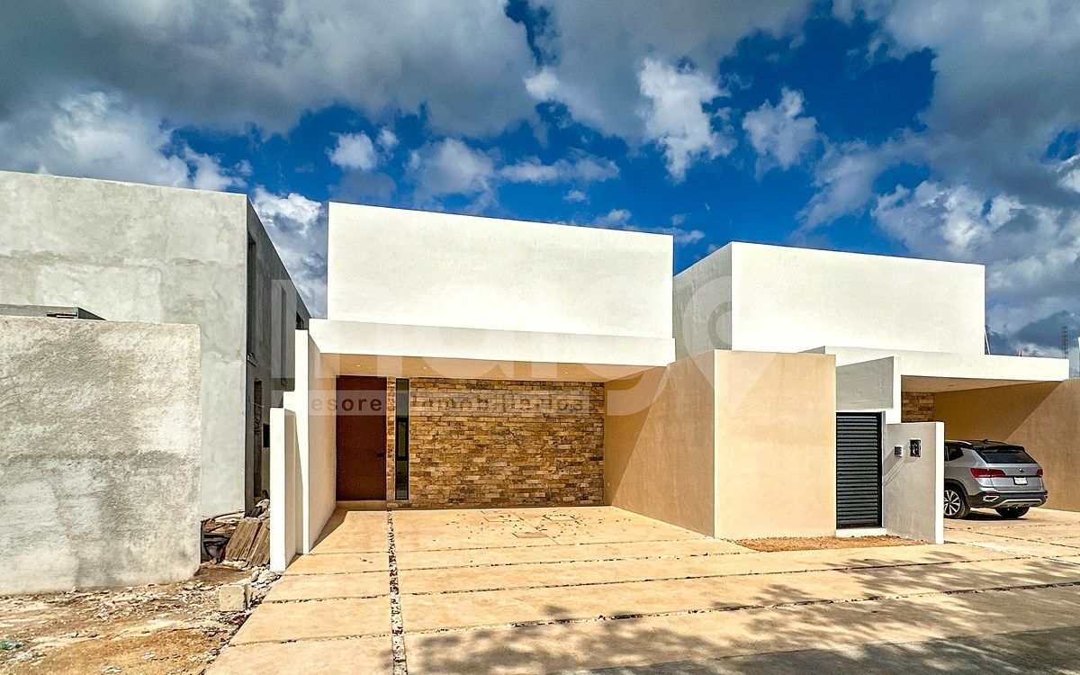 2 de 39: Fachada Frontal