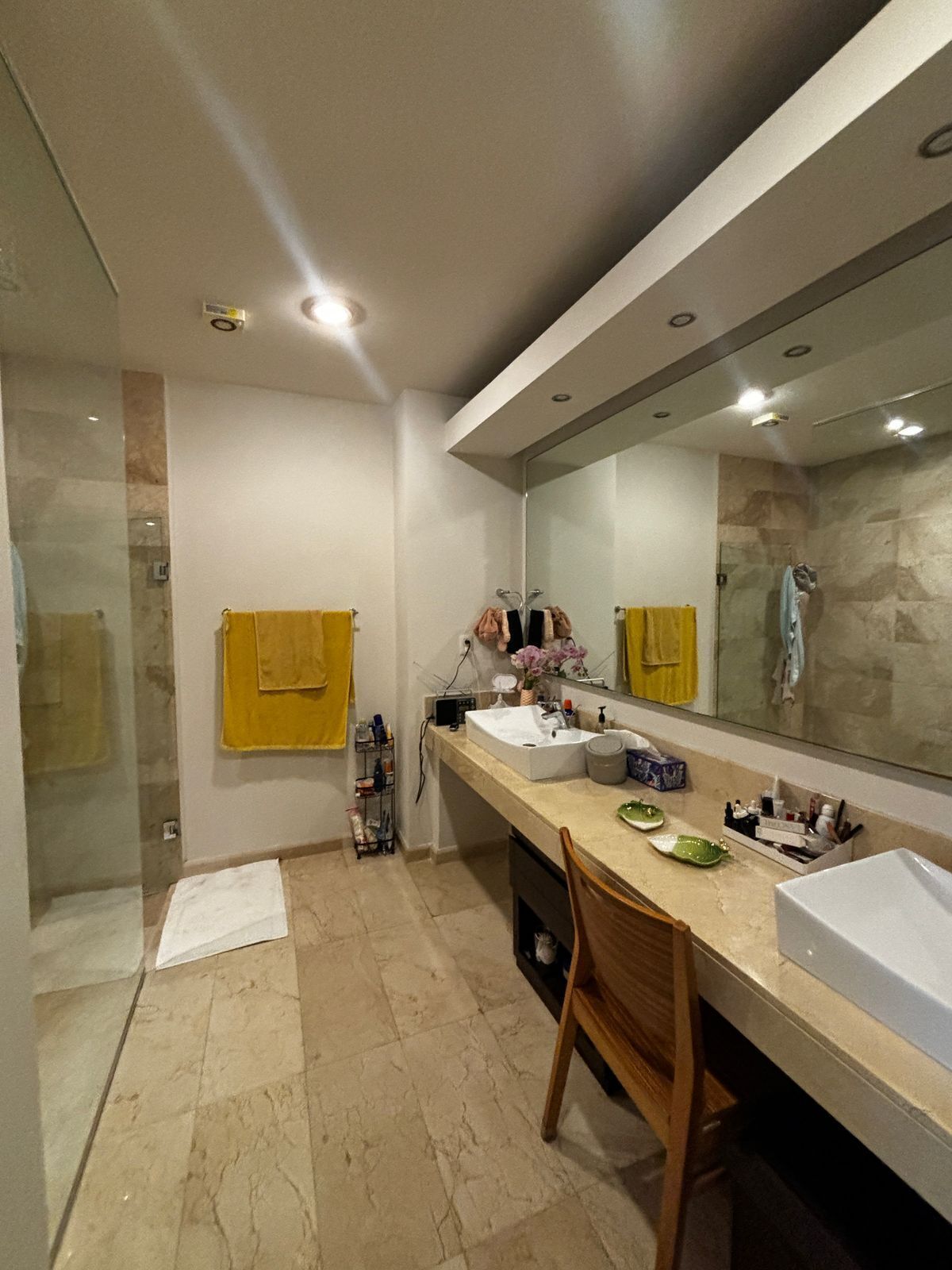 8 de 42: Baño, Habitación Principal