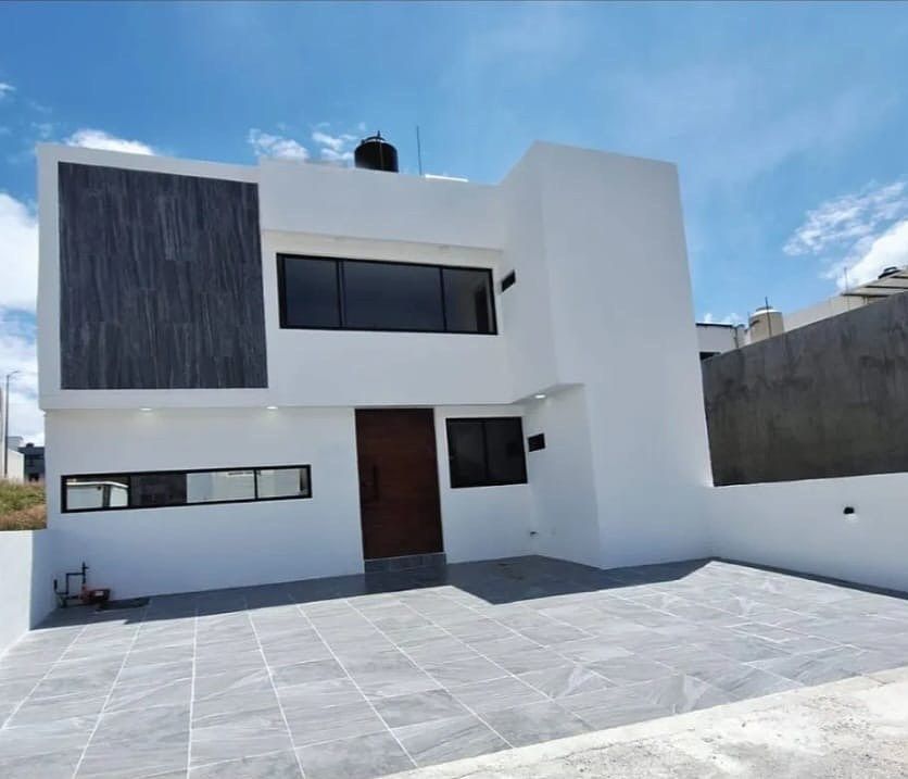 HOUSE FOR SALE ALTOZANO, photo 1 of 15