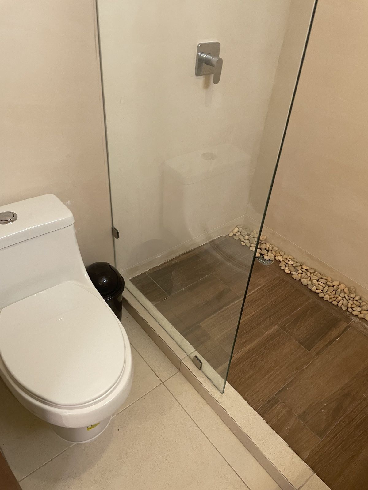 9 de 15: Amplio baño