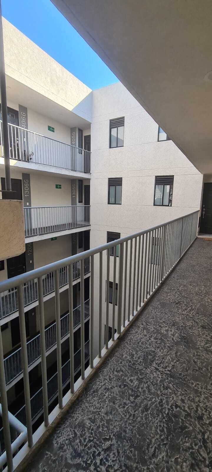 4 de 12