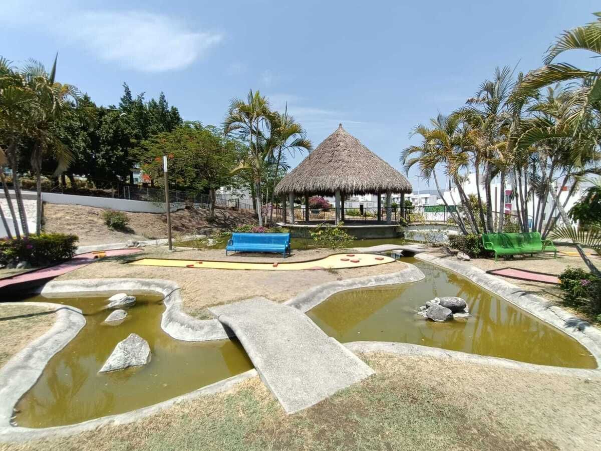 28 de 30
