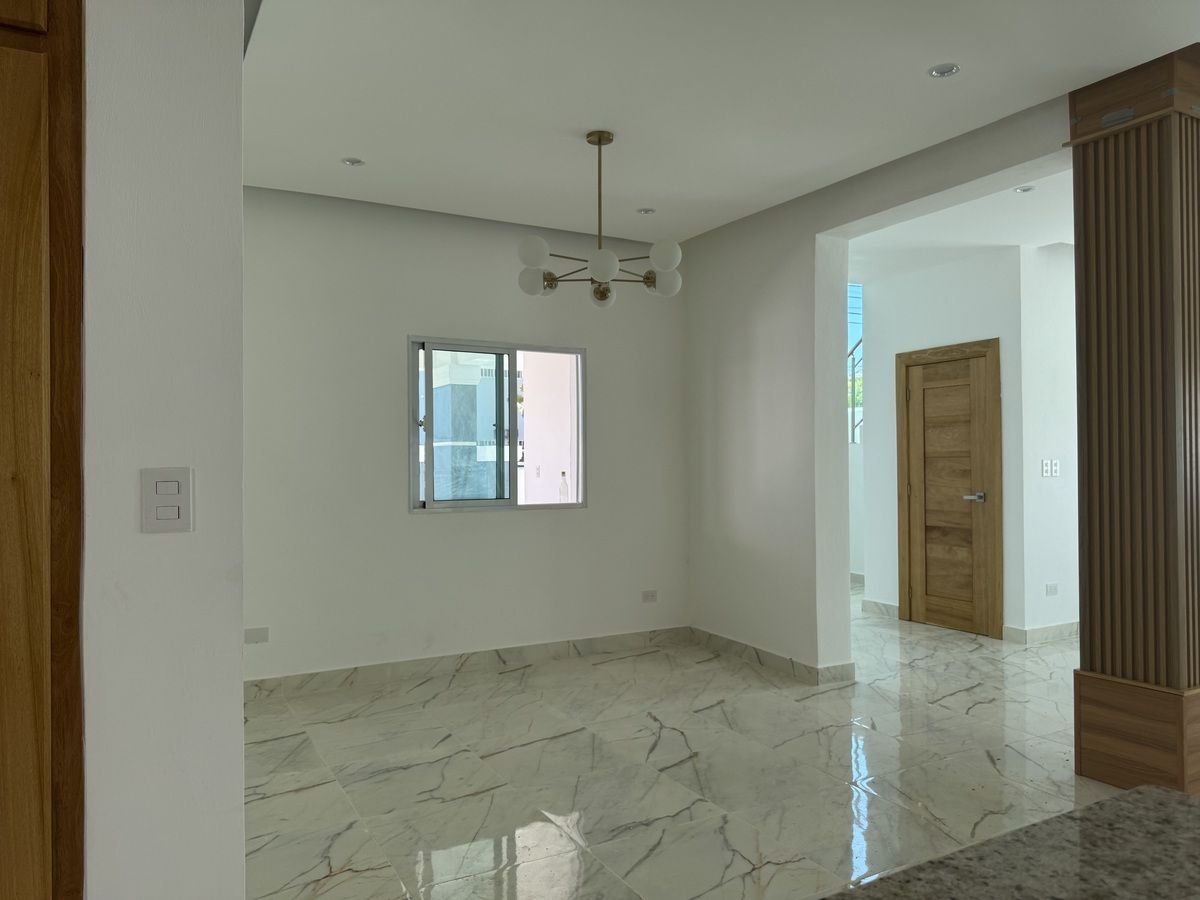 7 of 35: Dining room