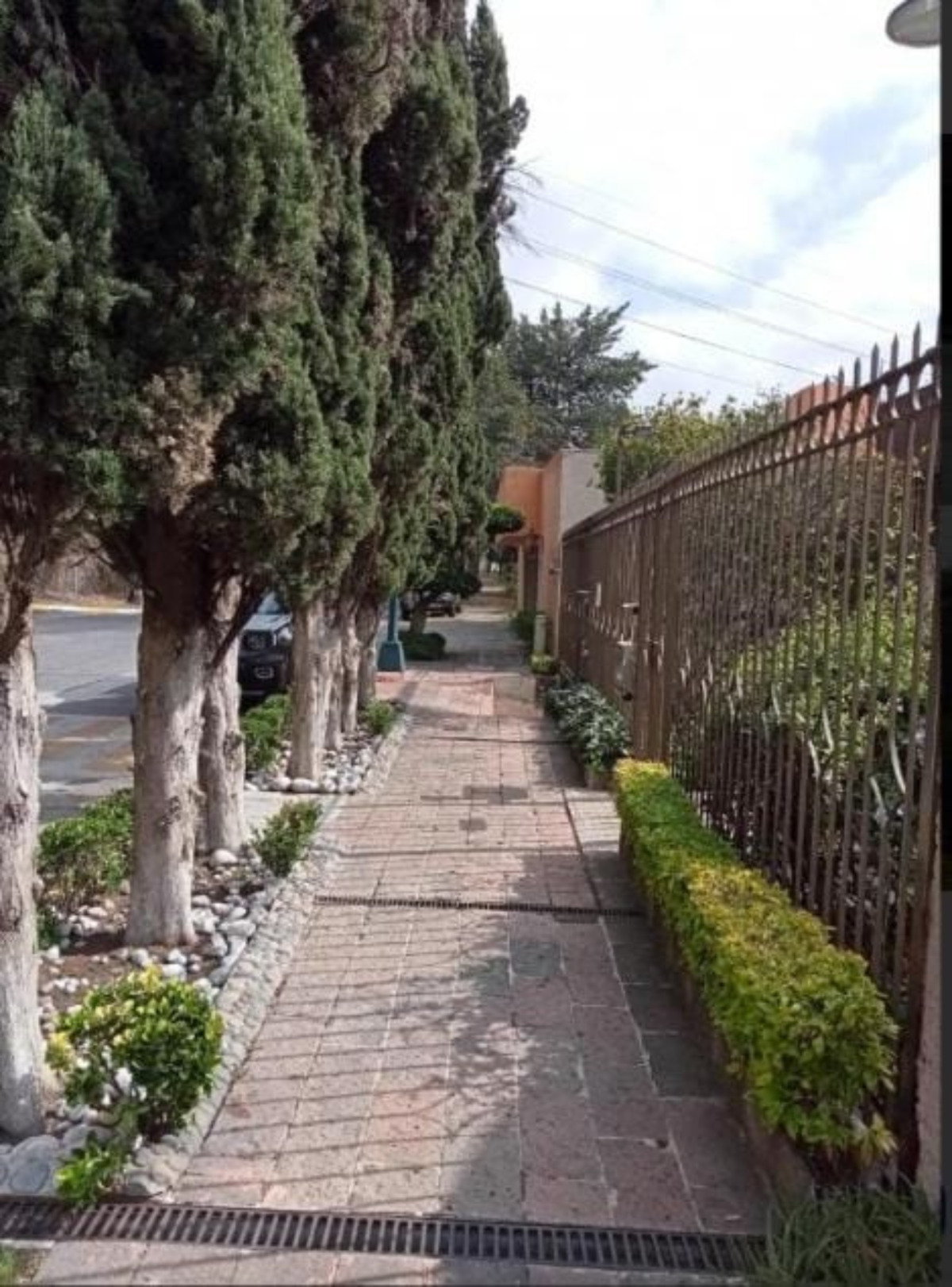 Residencia con Departamento integrado en Bosques de la Herradura