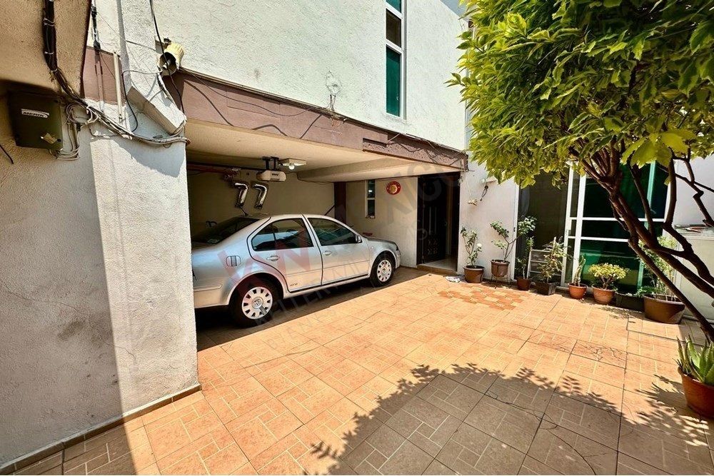 2 of 30: garage