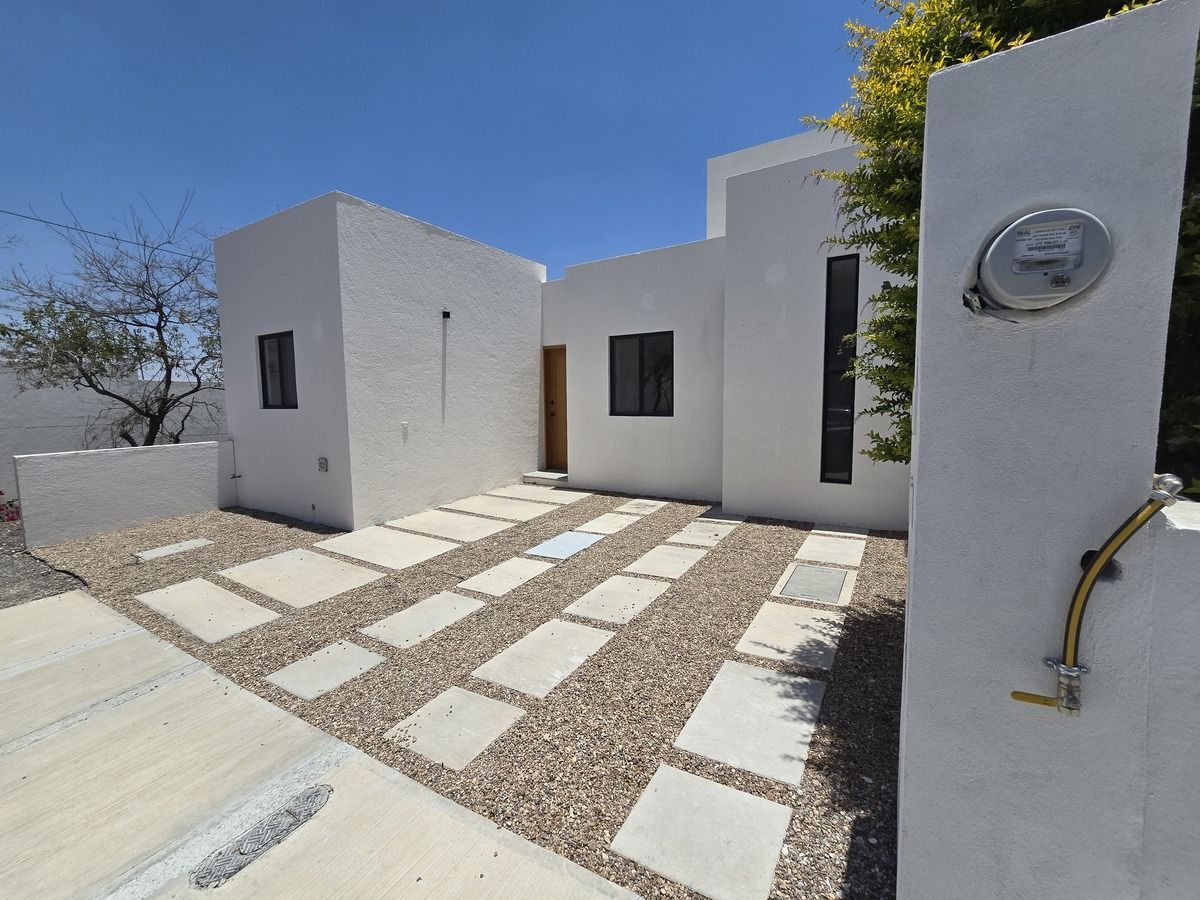1 de 18: Fachada