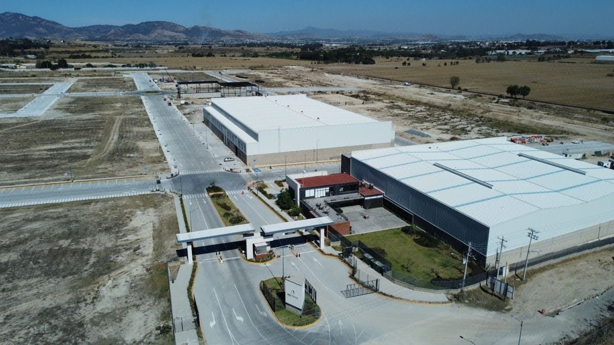 Venta de Pool de Renta Bodega Industrial en Nextipark