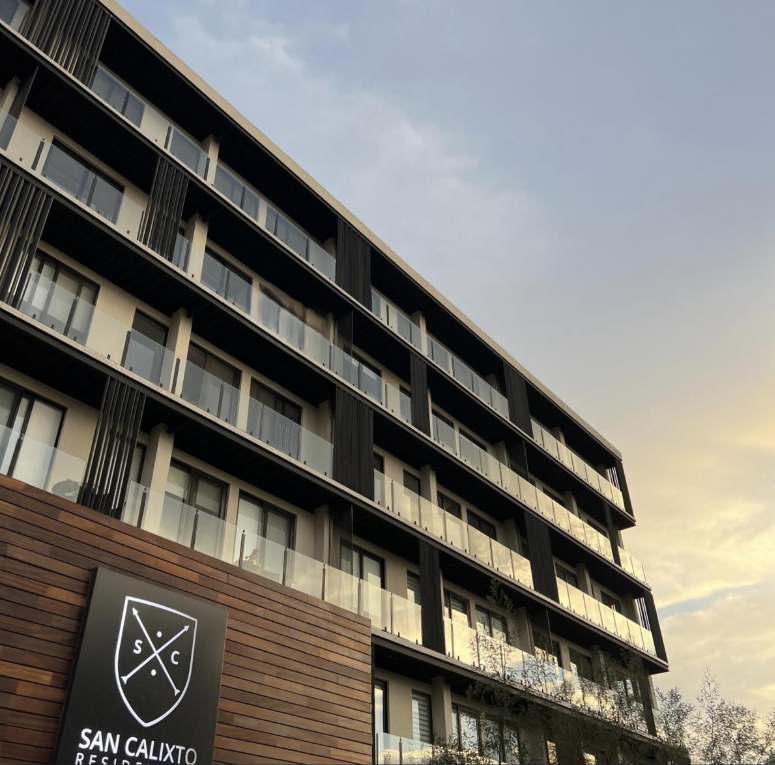 1 de 7: Condominio Privado