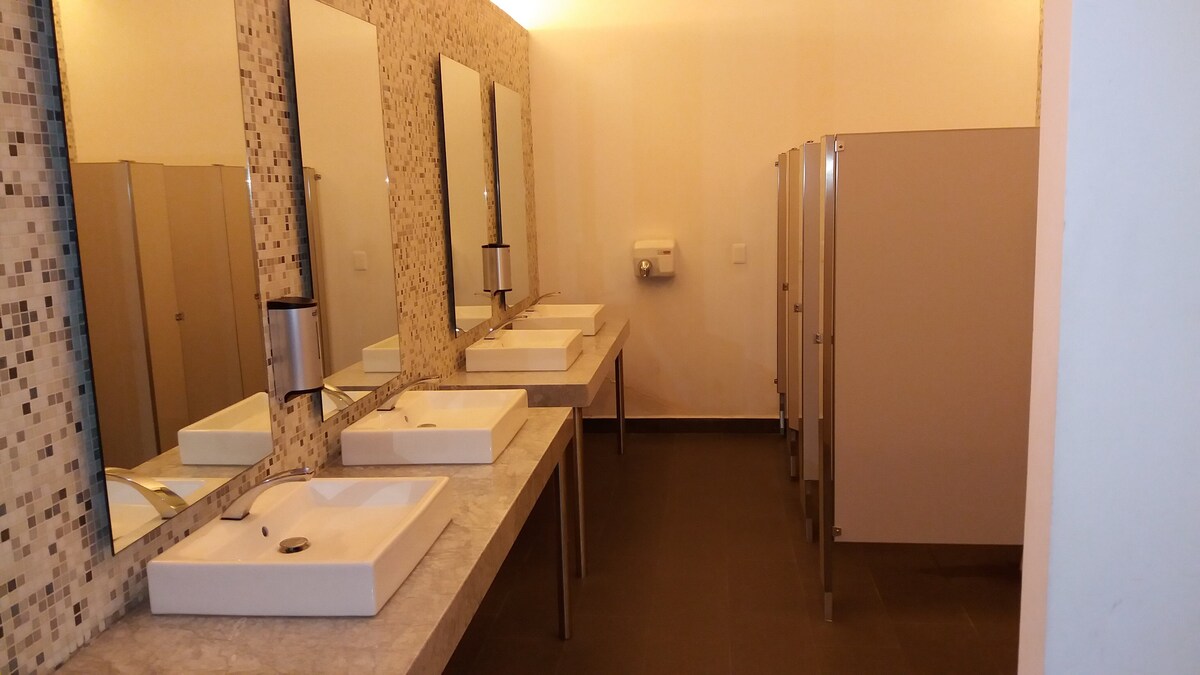 15 de 17: Baño con vapor