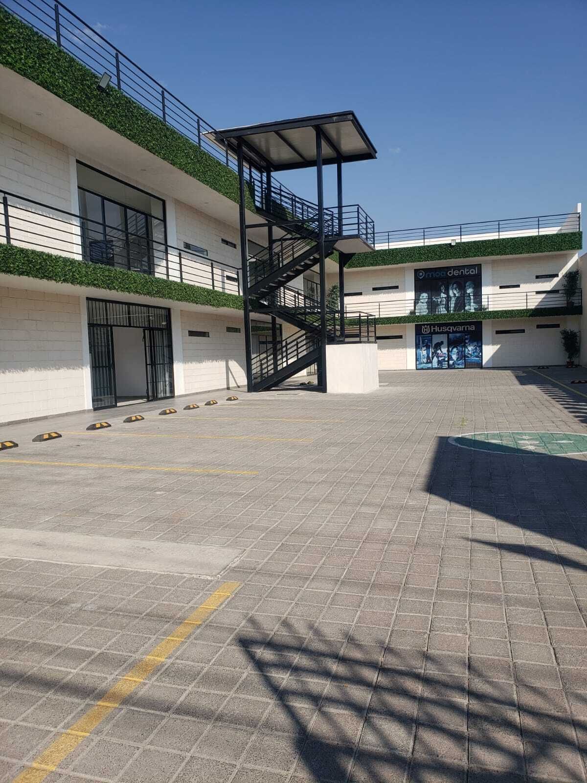 3 de 8