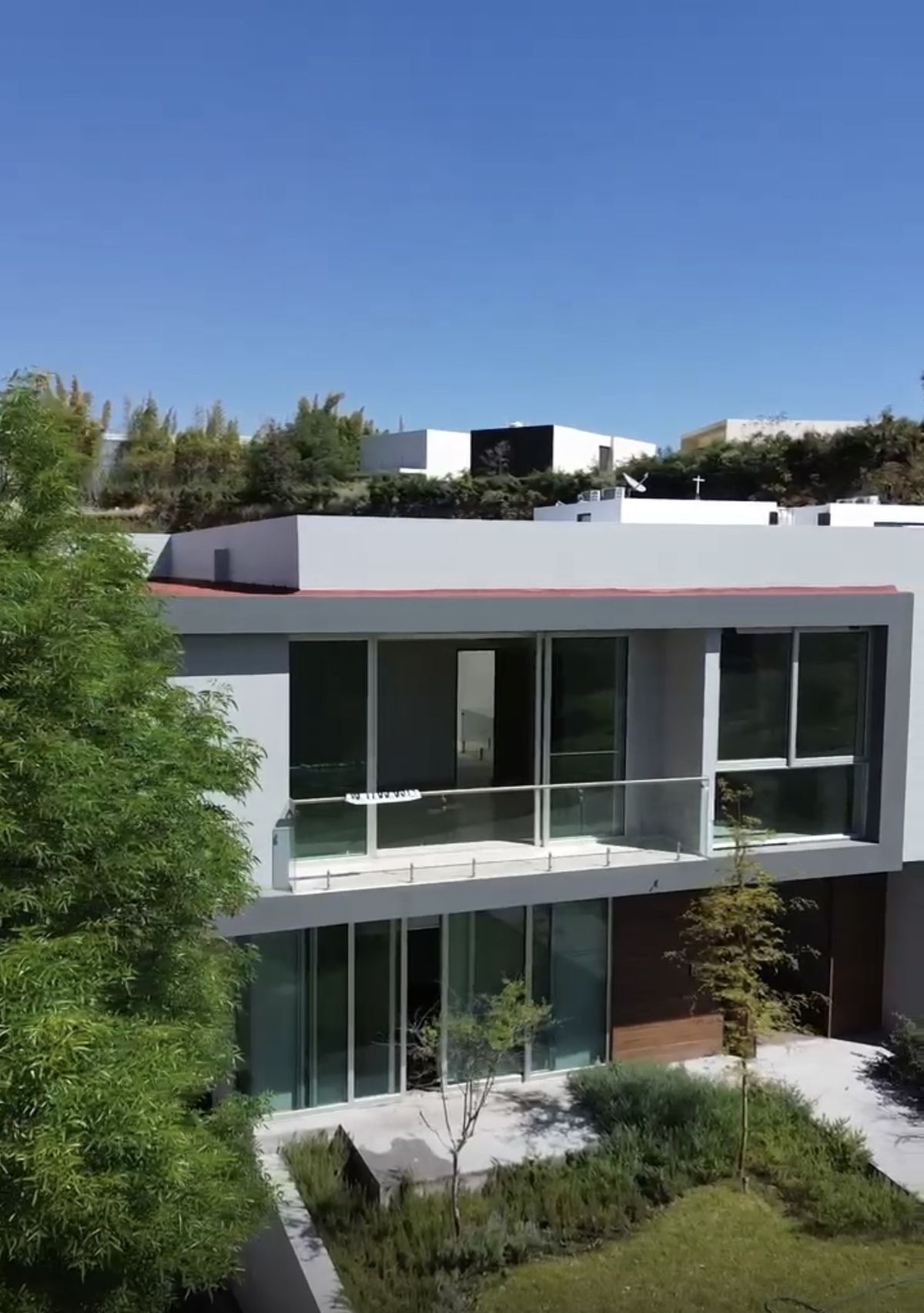 RESIDENCIA EN VENTA EN CONDOMINIO LOS SUEÑOS ,ZAPOPAN - foto 2