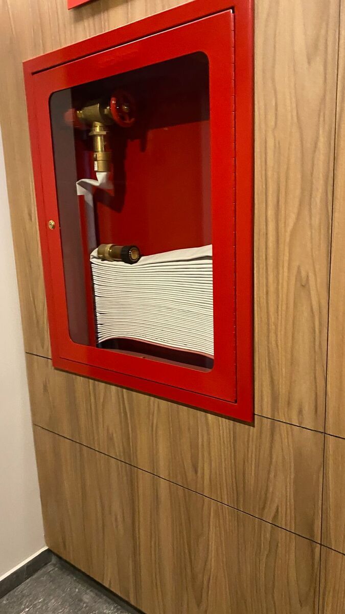 25 de 25: HIDRANTE EN CADA PISO