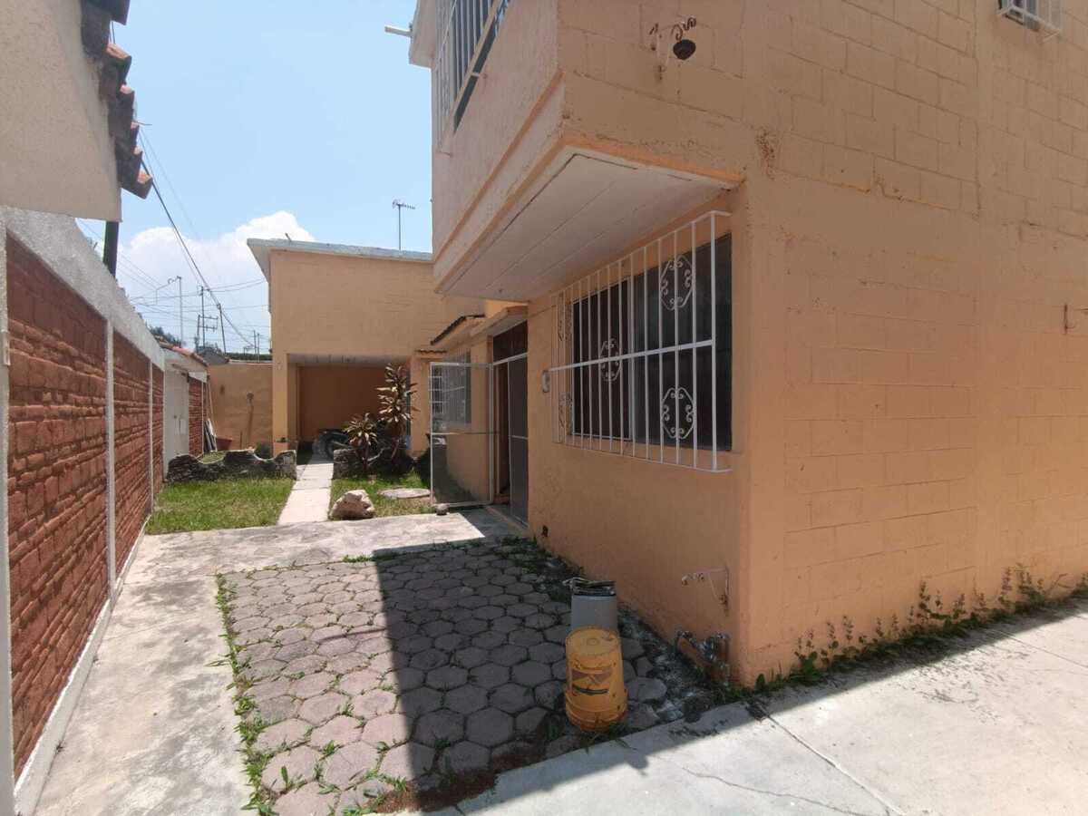 3 de 15