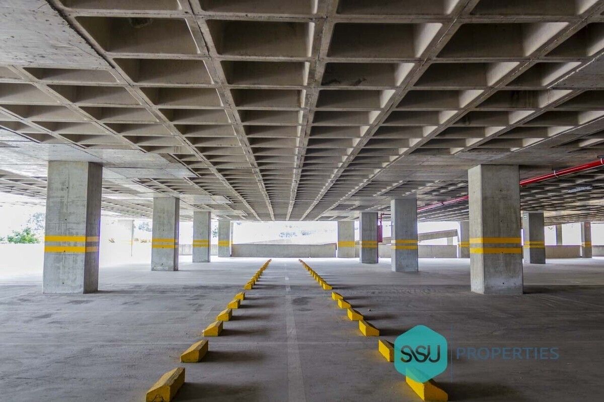 5 de 12: Estacionamiento subterráneo piso 2