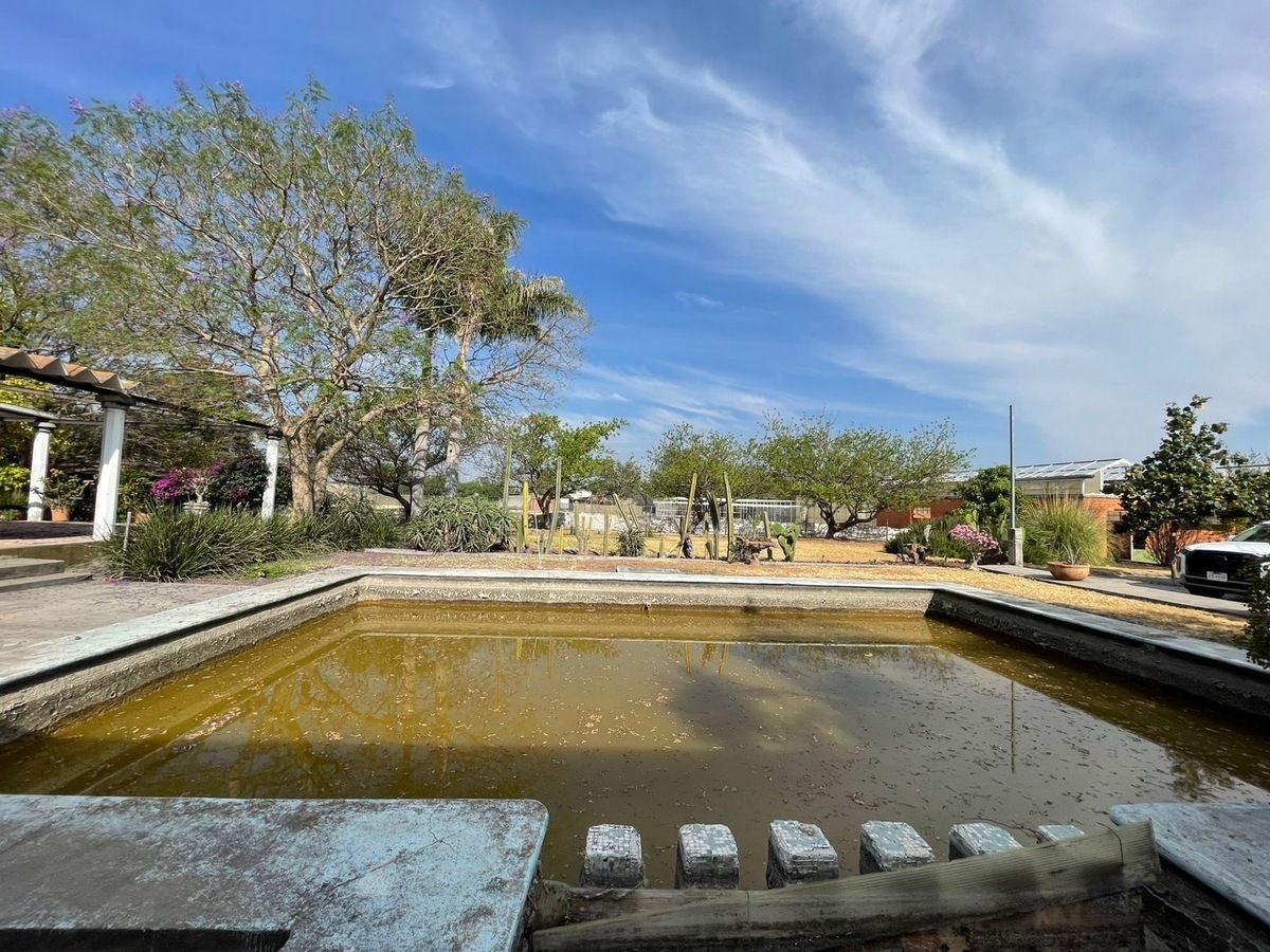 10 de 23: Rancho con Invernadero en Renta en Atequiza