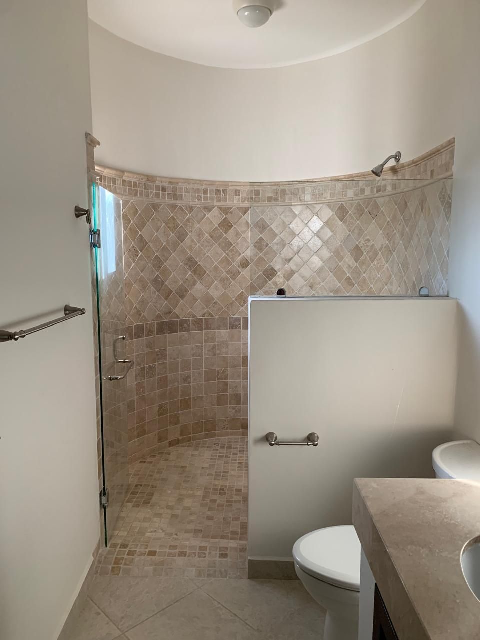 14 de 26: Baño secundario