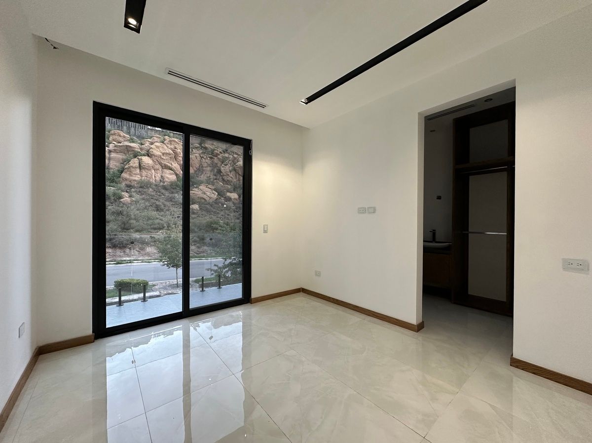 10 de 16: Recámara secundaria