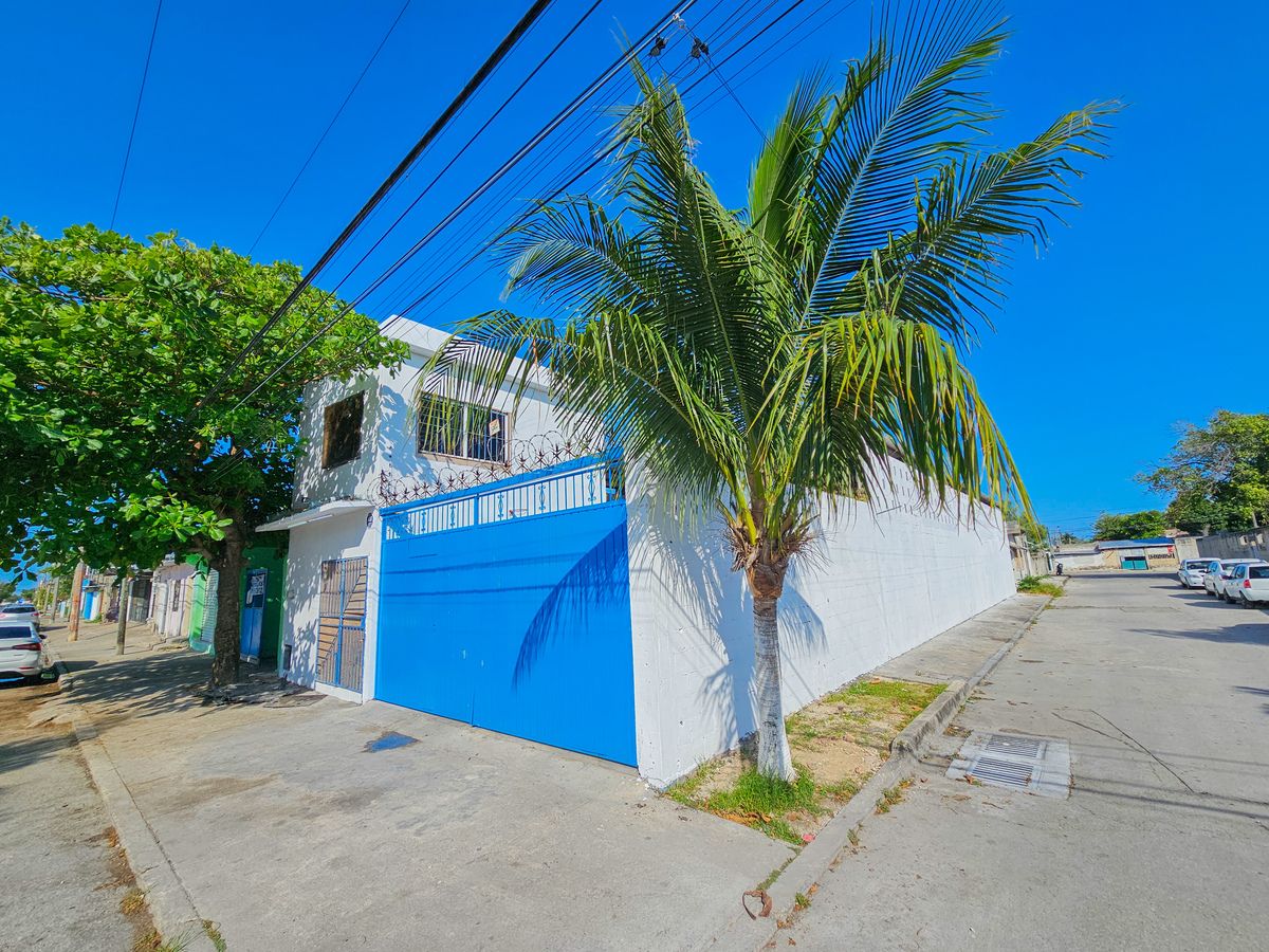2 de 20: Fachada