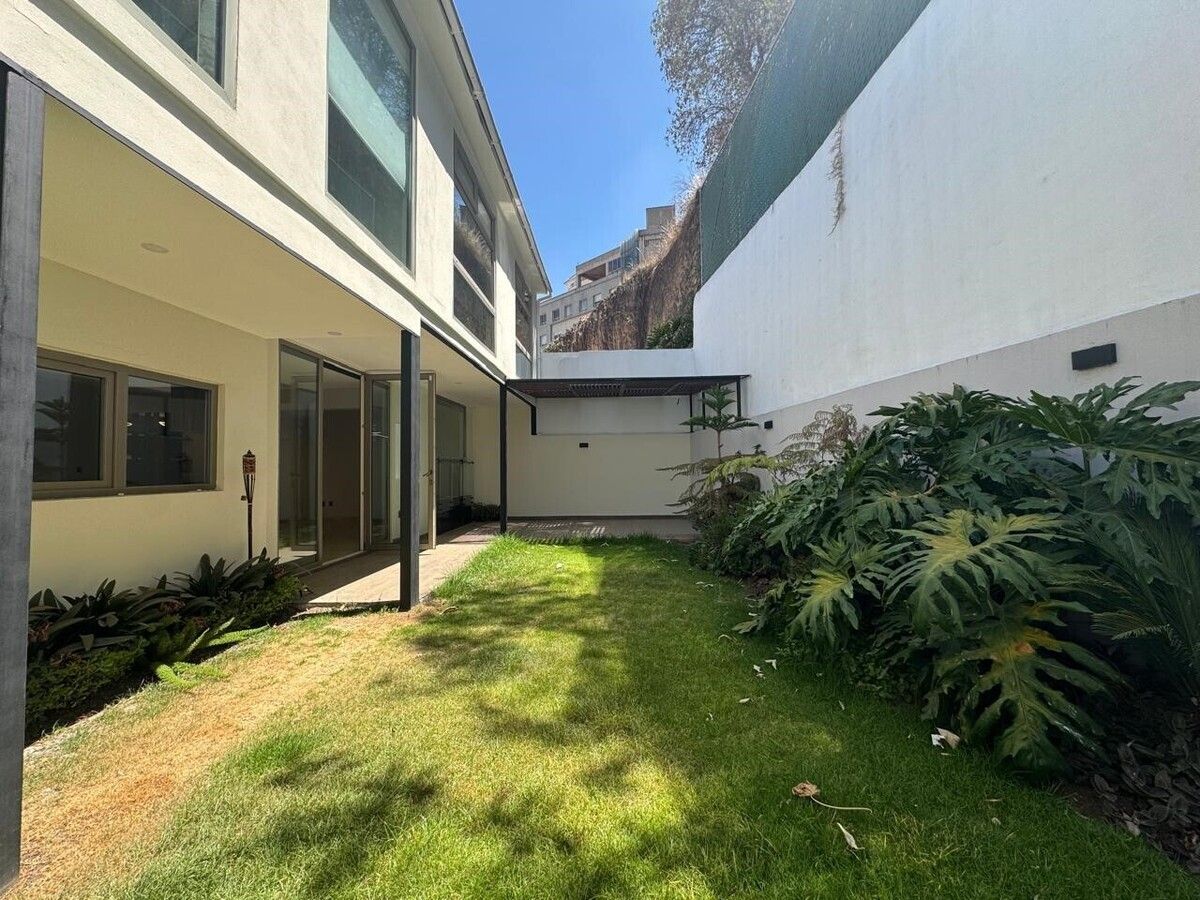 2 of 29: Casa en Venta Fraccionamiento Lomas del Río Rayo Vende ®