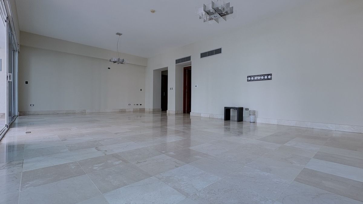 4 de 26: espacios para 2 ambientes de sala y comedor de 6 ú 8 pesonas