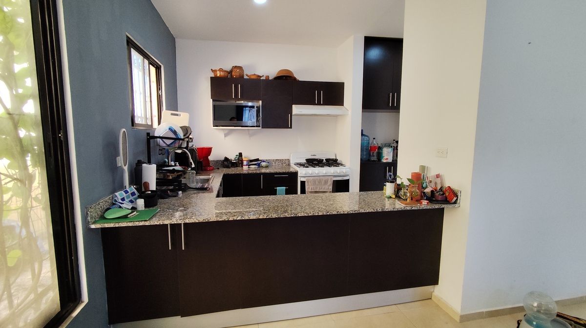 1 of 14: Cocina