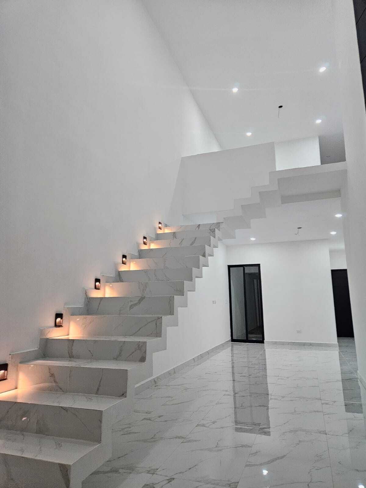 1 de 20: Entrada de la casa