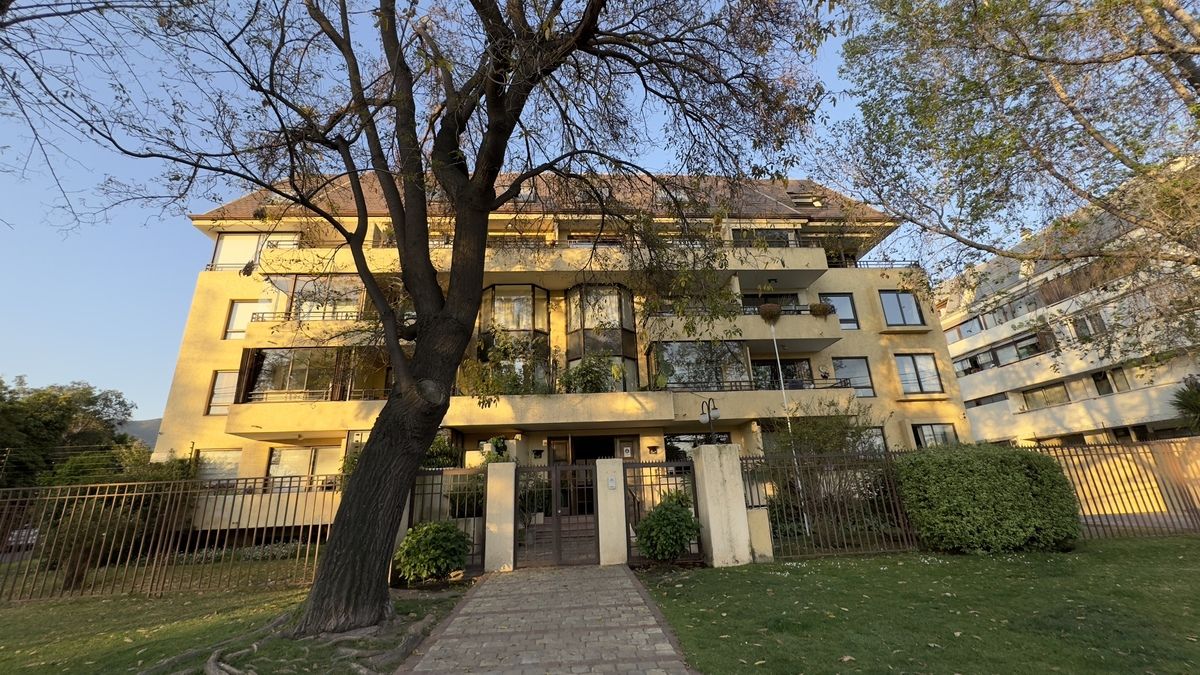 1 de 11: Frontis edificio