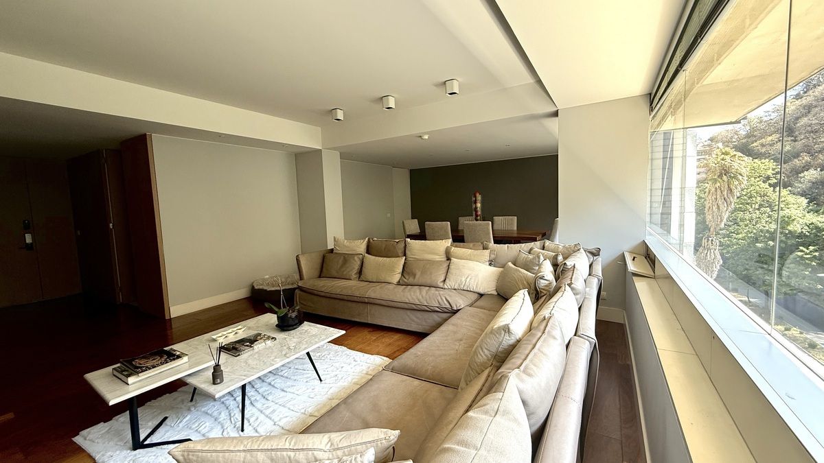 1 de 19: Sala
