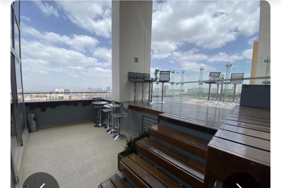45 de 50: Sky Bar y Restaurante